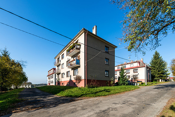 DK 403 (005)