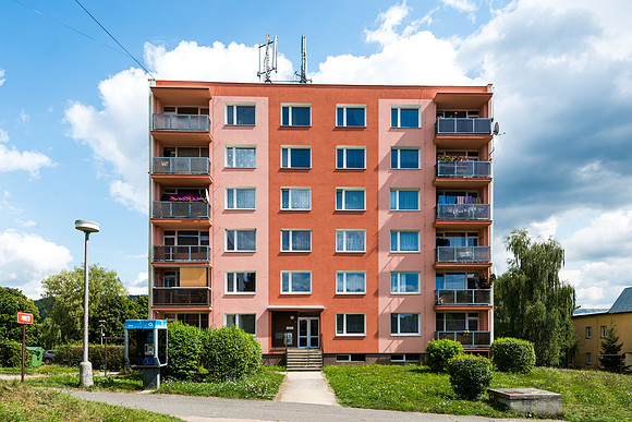 DK 706 (003)