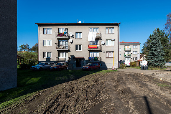 DK 220 (001)