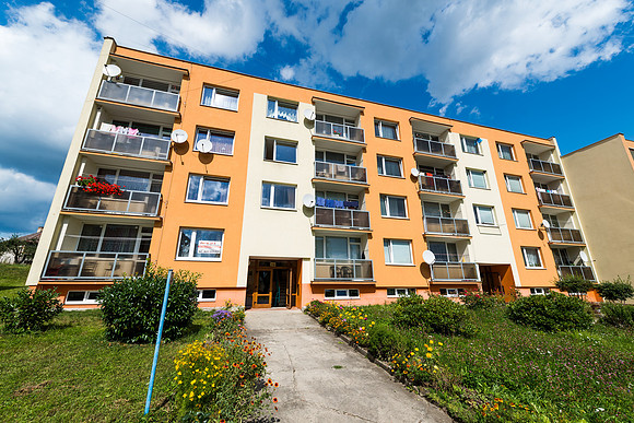 DK 704 (005)